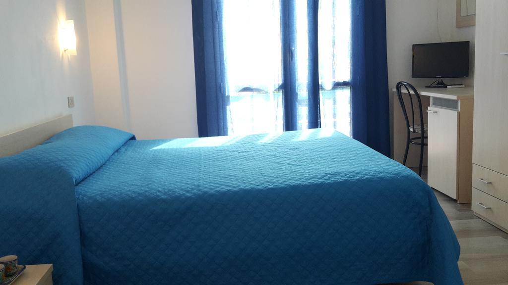 Aparthotel Sogni Nel Blu Isola di Ustica Zewnętrze zdjęcie