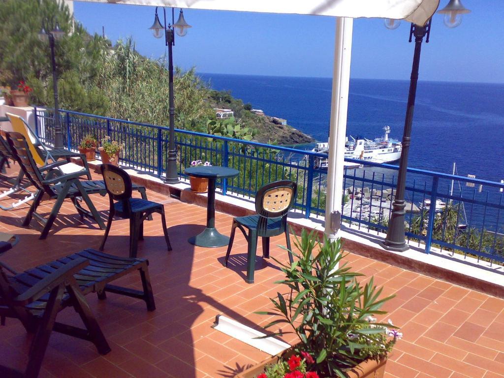 Aparthotel Sogni Nel Blu Isola di Ustica Zewnętrze zdjęcie