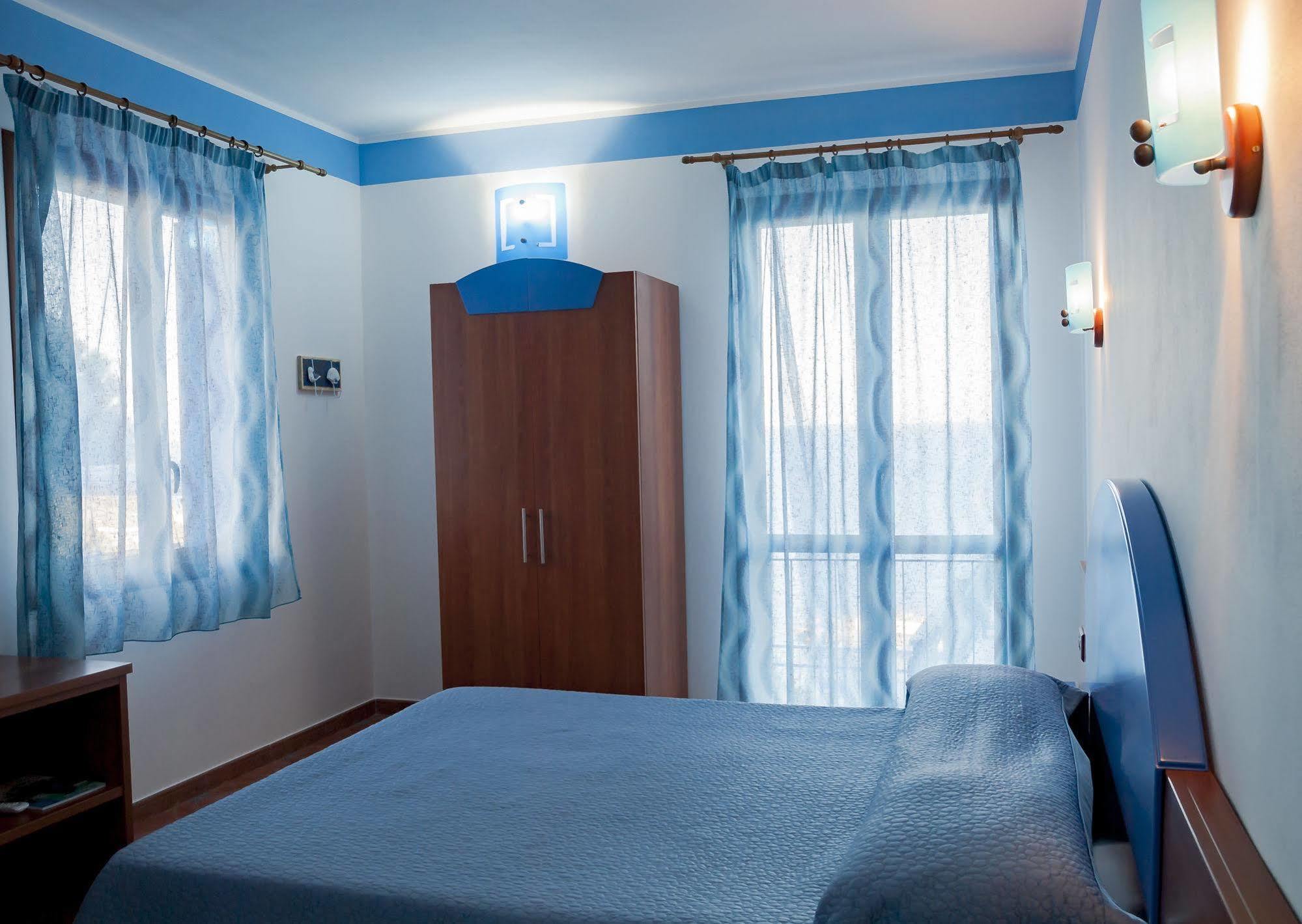 Aparthotel Sogni Nel Blu Isola di Ustica Zewnętrze zdjęcie