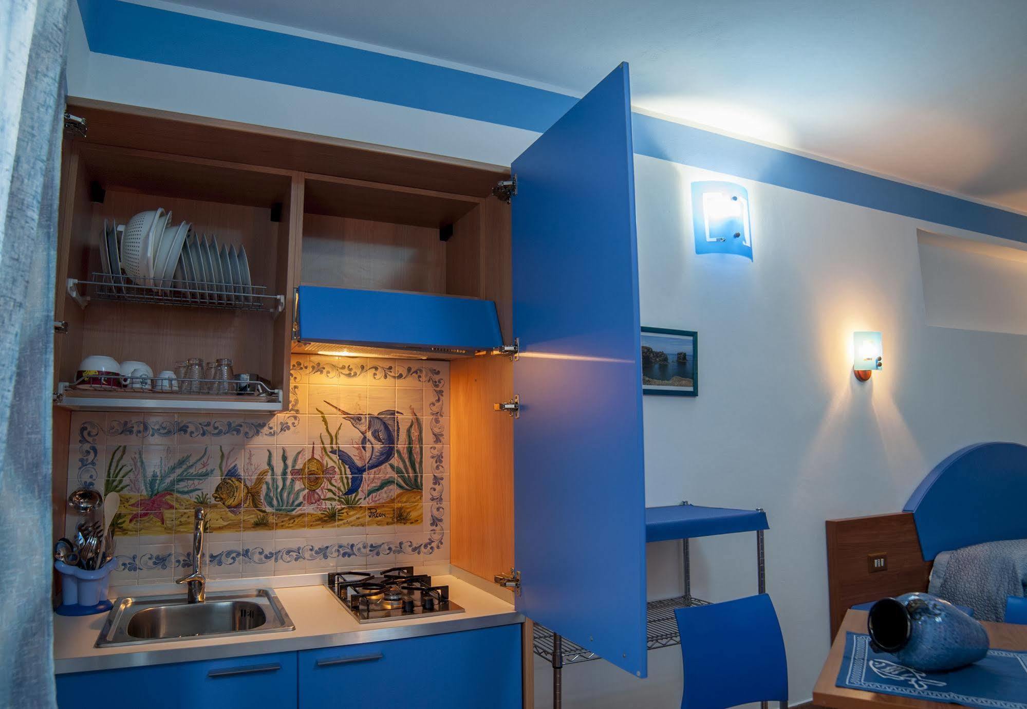 Aparthotel Sogni Nel Blu Isola di Ustica Zewnętrze zdjęcie