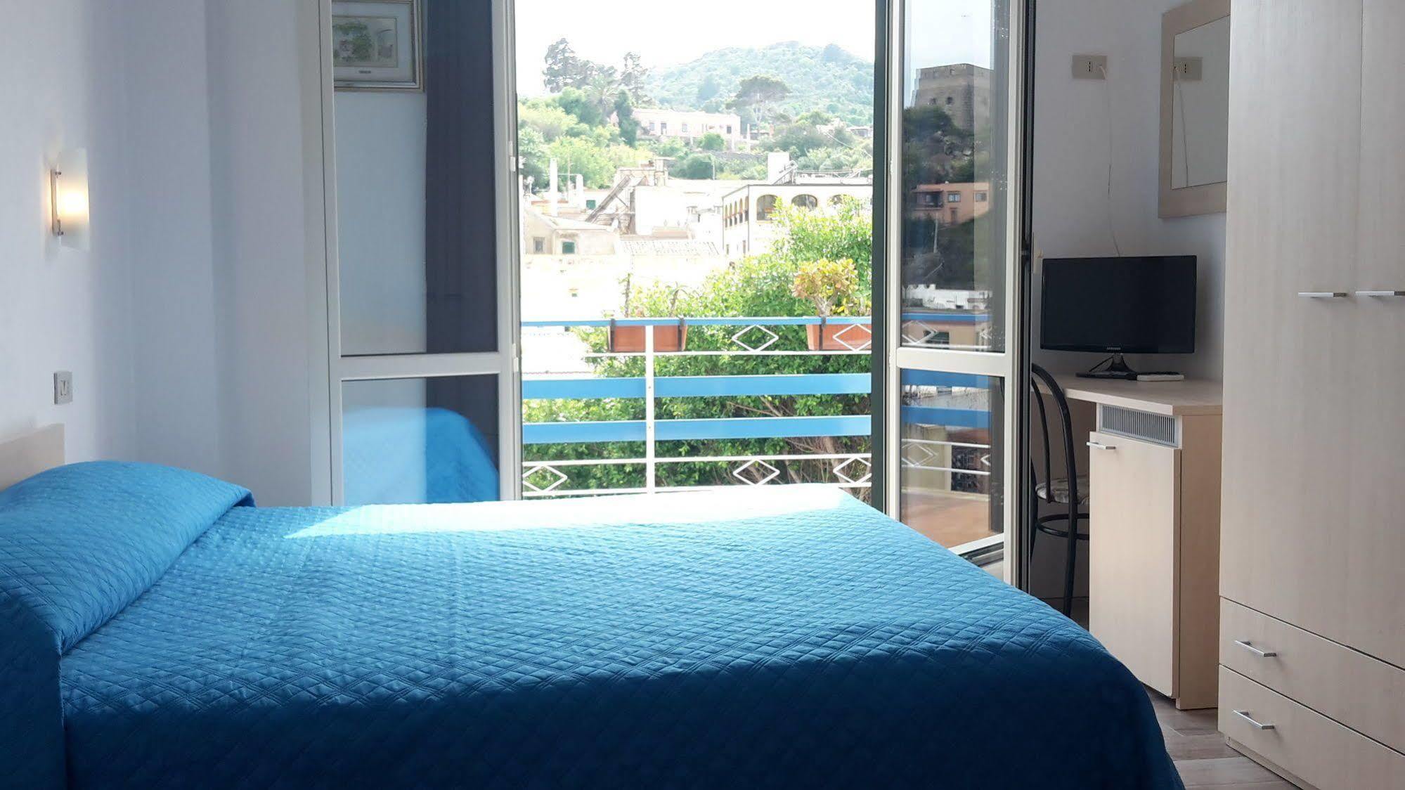 Aparthotel Sogni Nel Blu Isola di Ustica Zewnętrze zdjęcie